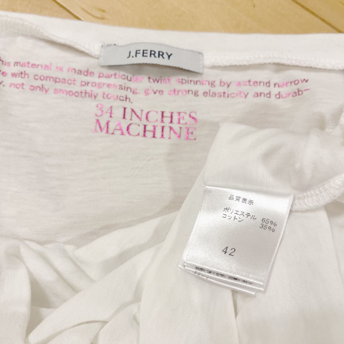 J.FERRY ジェイフェリー　半袖フリルカットソー　可愛い　素敵 トップス 半袖Tシャツ