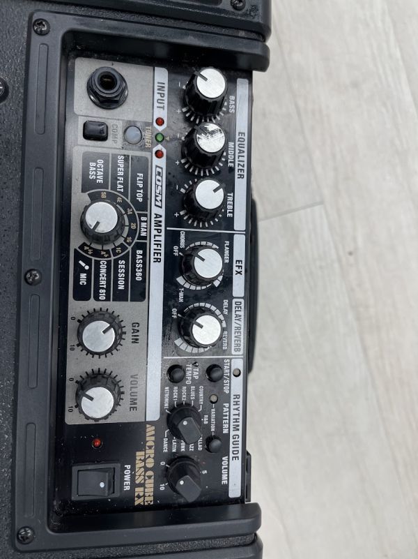 Roland ベースアンプ MICRO CUBE BASS RX ローランド 電池駆動可能 4