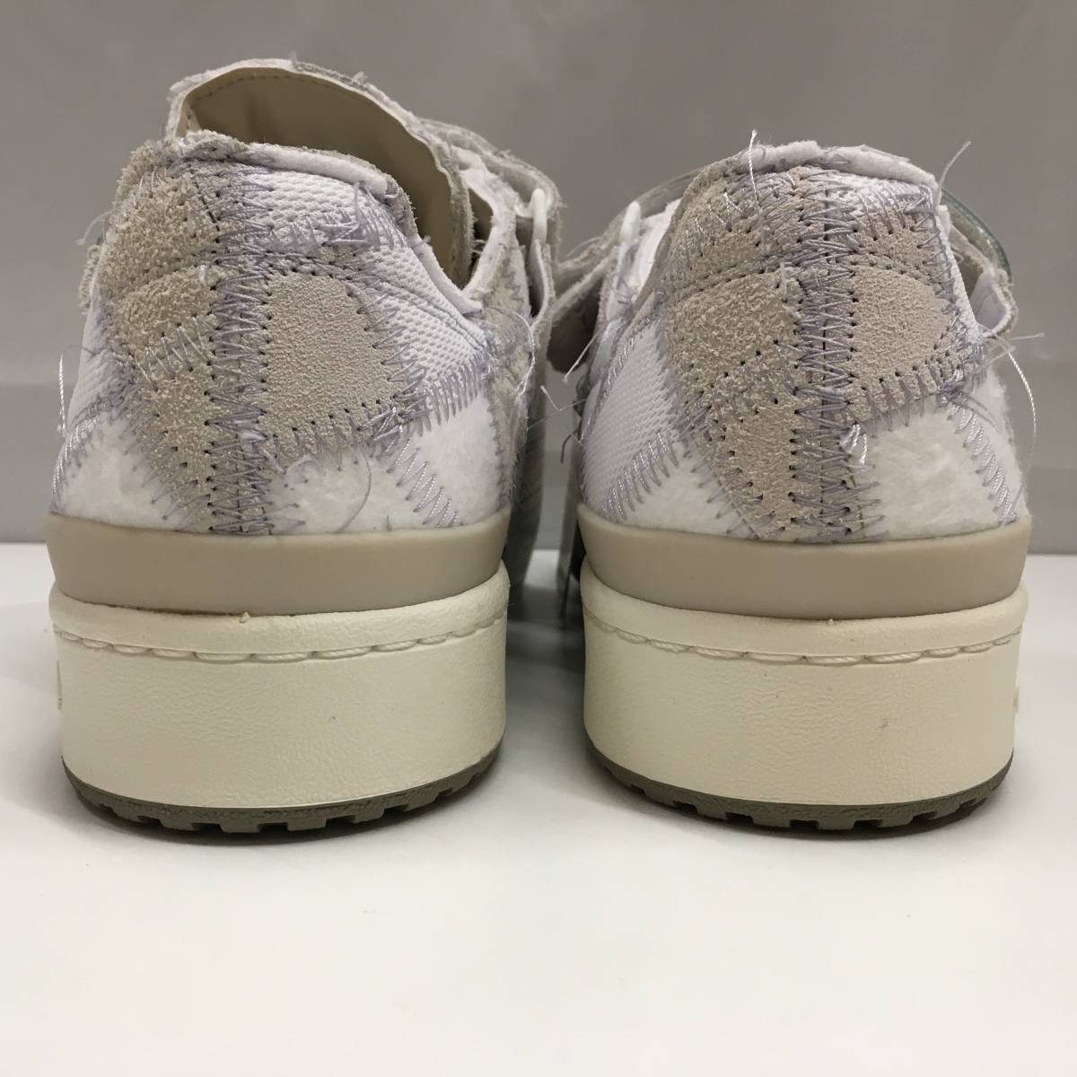 ●古3558　adidas　アディダス　スニーカー　FORUM LOW ATMOS SH　GW3496　US10　28.0㎝　箱・タグあり_画像3