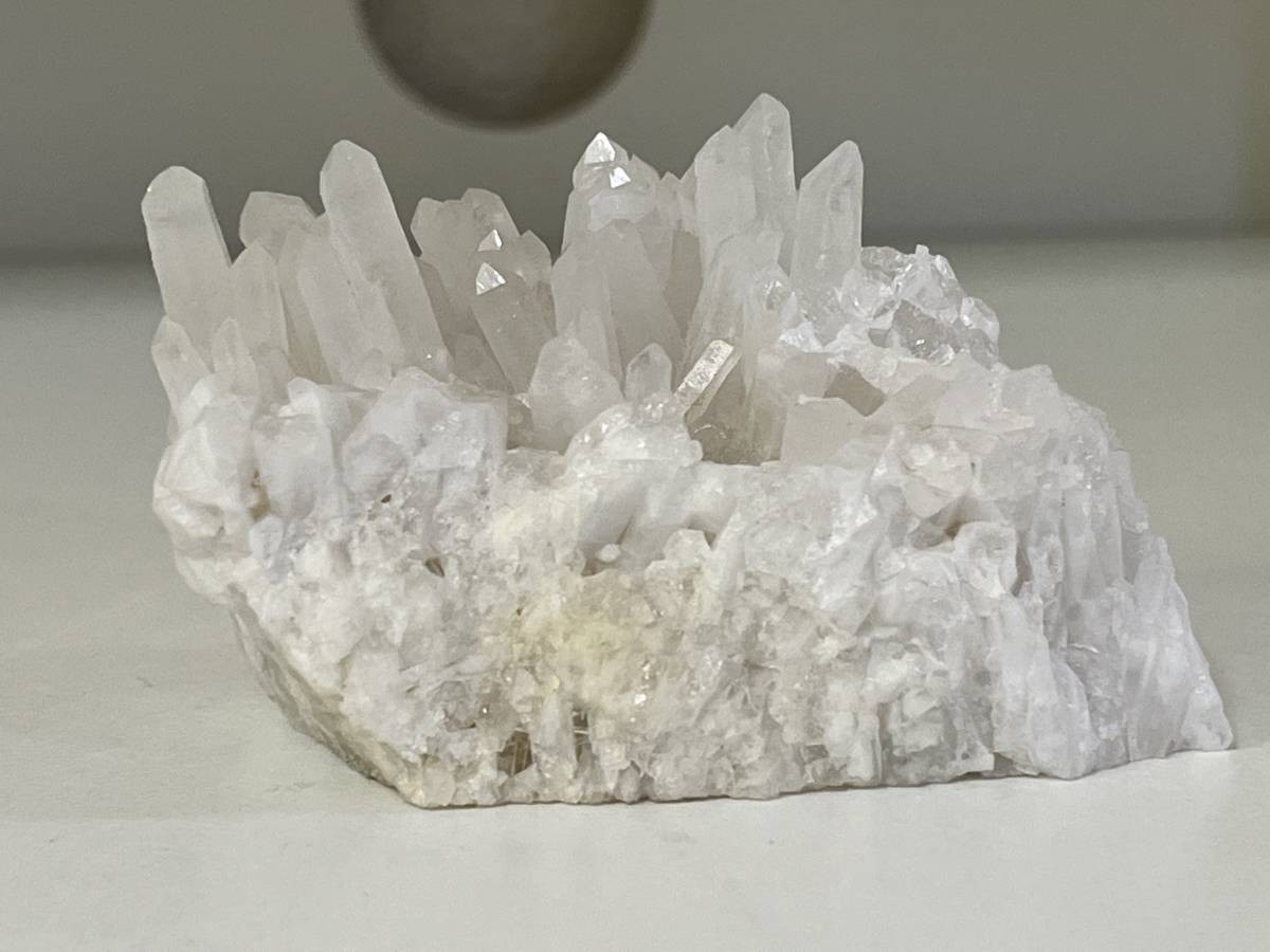 【天然石，原石】水晶　重量：180g　4月誕生石　浄化や邪気払い　KM25E452MA_画像2