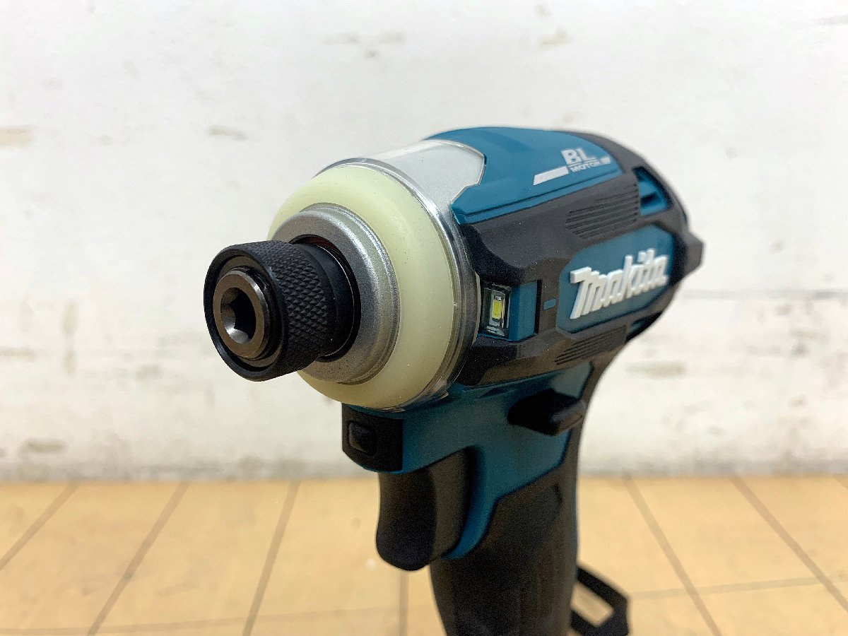 ☆新品☆マキタ makita 充電式インパクトドライバ TD162DRGX ブルー