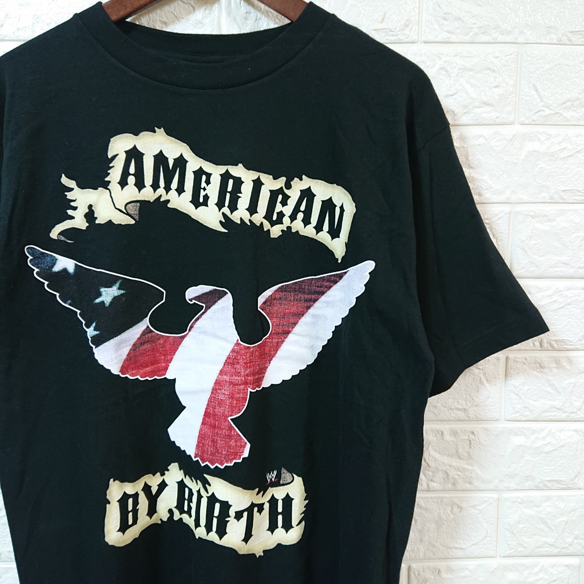 【美品】WWE World Wrestling Entertainment アメリカ プロレス イーグルプリント Tシャツ Lサイズ 黒 日本企画 american by birthの画像1