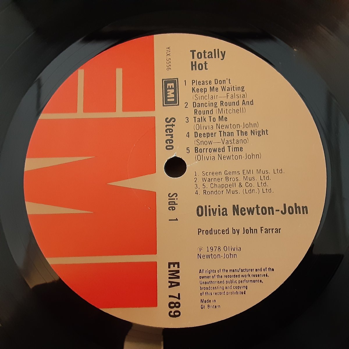 UK盤 ◇ OLIVIA NEWTON-JOHN オリビア・ニュートン＝ジョン / TOTALLY HOT ○LP EMA 789_画像3