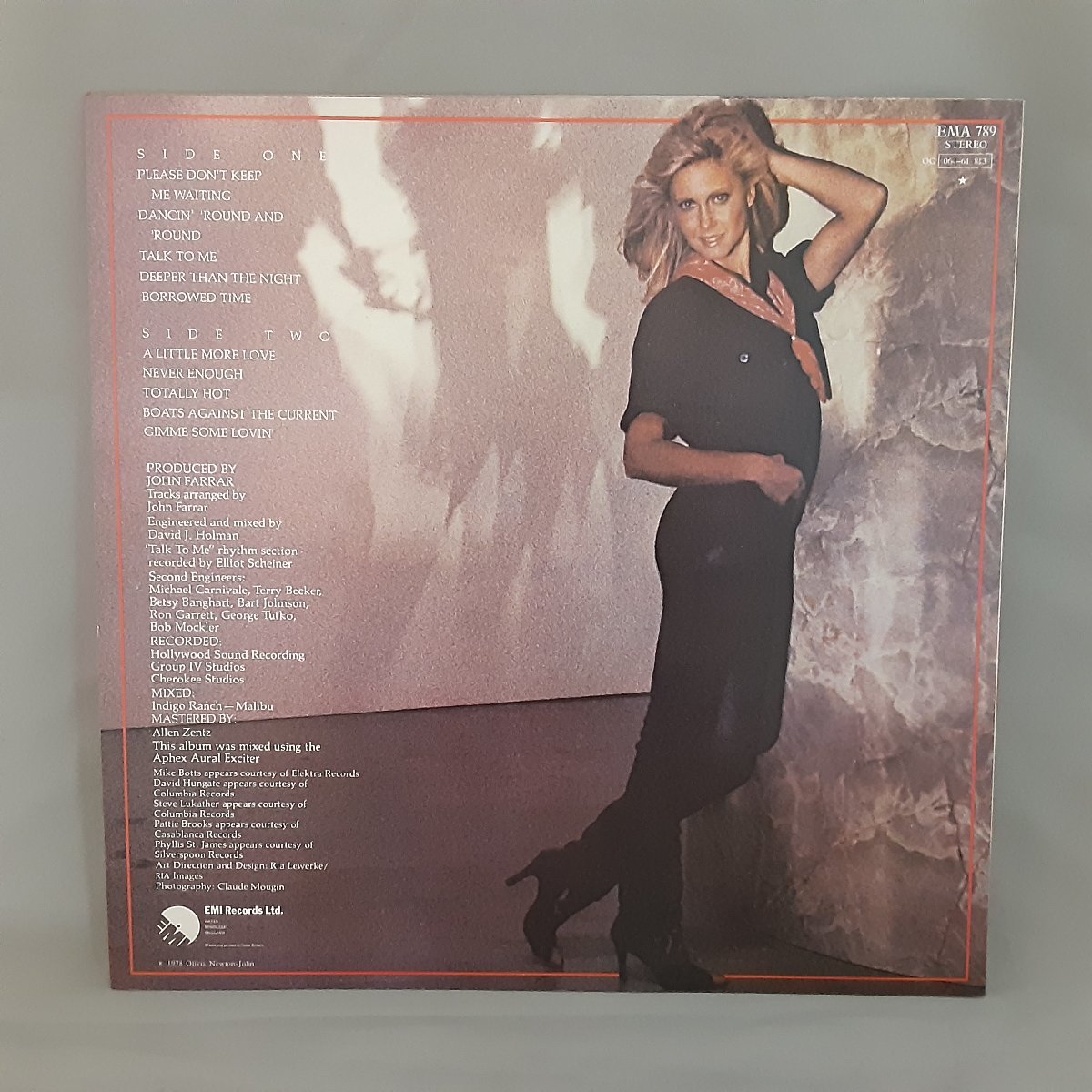 UK盤 ◇ OLIVIA NEWTON-JOHN オリビア・ニュートン＝ジョン / TOTALLY HOT ○LP EMA 789_画像2