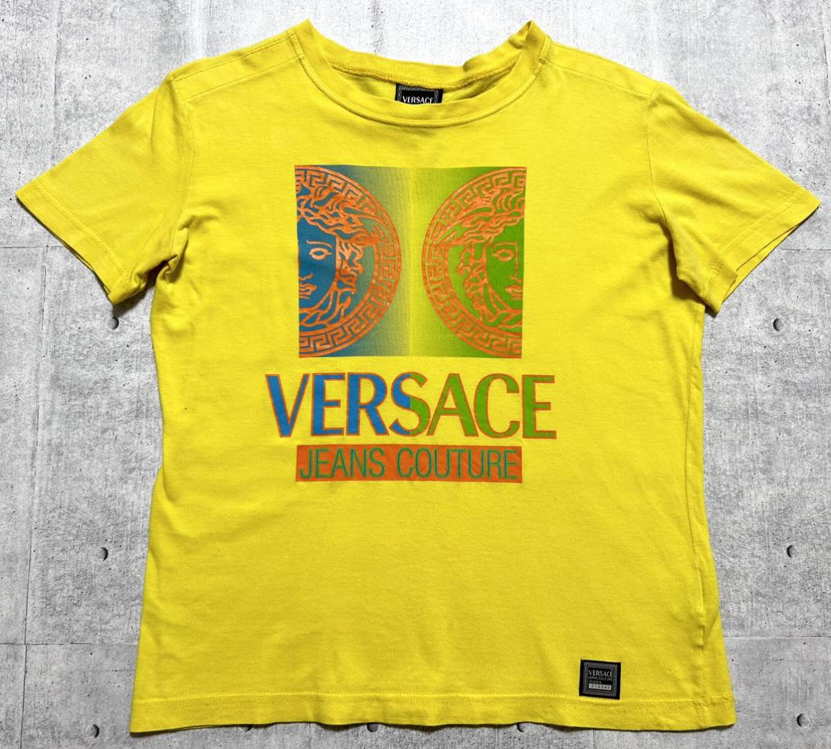 90s Versace джинсы kchu-rumete.-sa футболка стандартный товар VERSACE JEANS COUTURE короткий рукав вырез лодочкой шар 7637