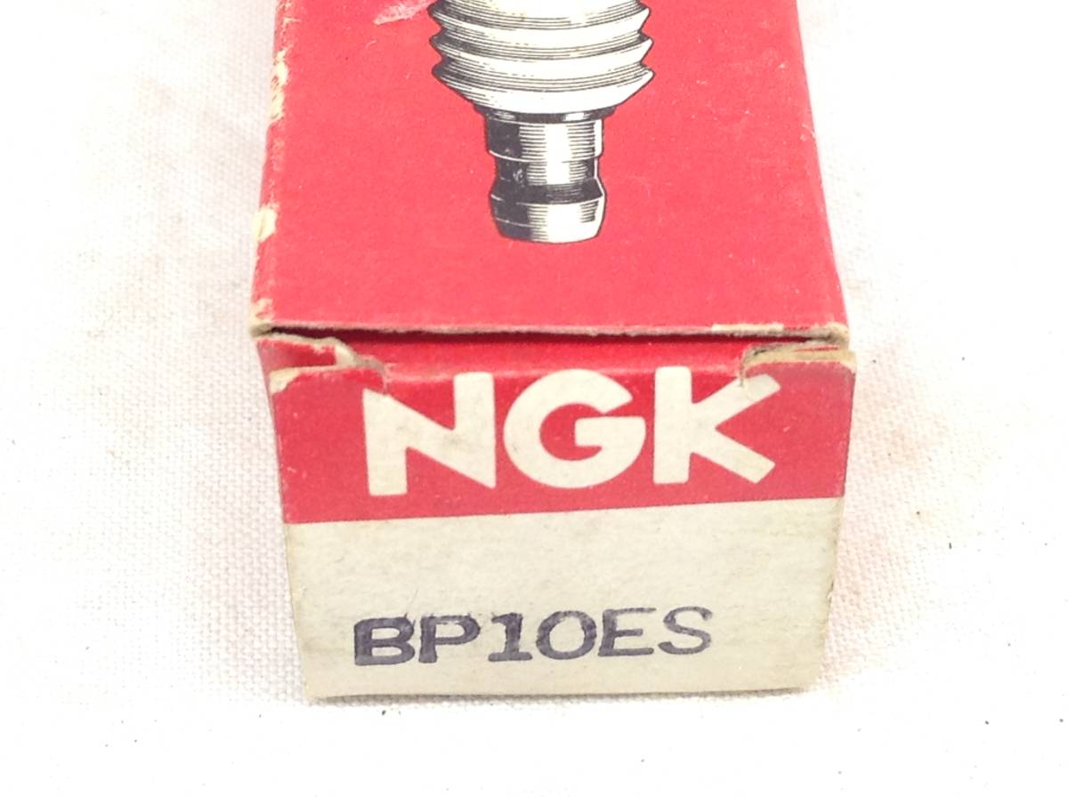 TT-3182　NGK　BP10ES　スパークプラグ　未使用　即決品　　　　　_画像2