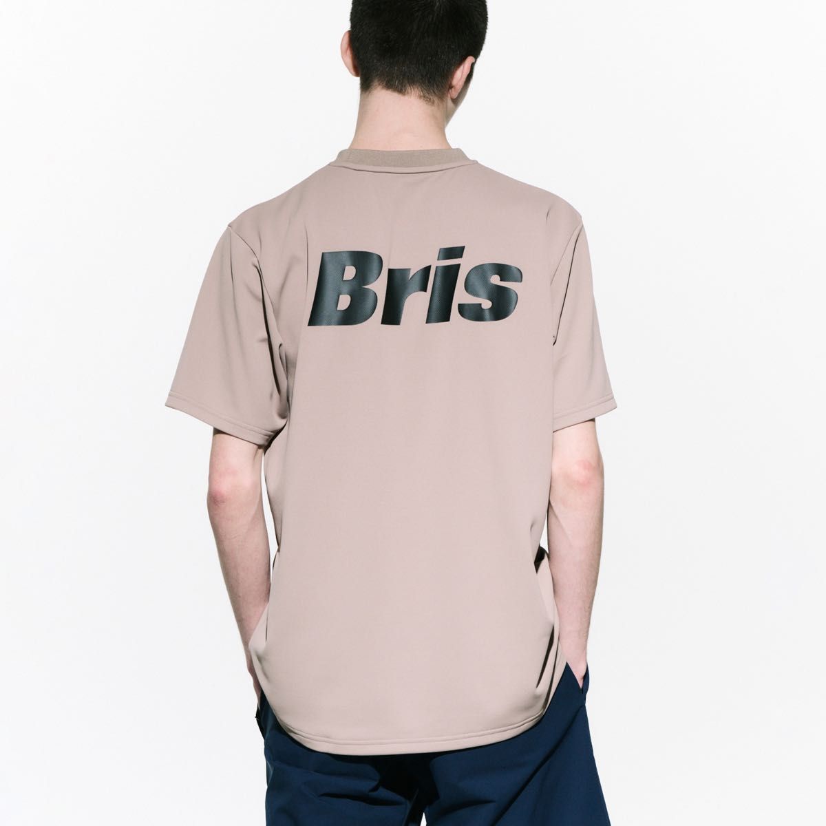 L新品F C Real BristolプレマッチトップPRE MATCH TOPブリストル L新品F C Real BristolプレマッチトップPRE MATCH TOPブリストル