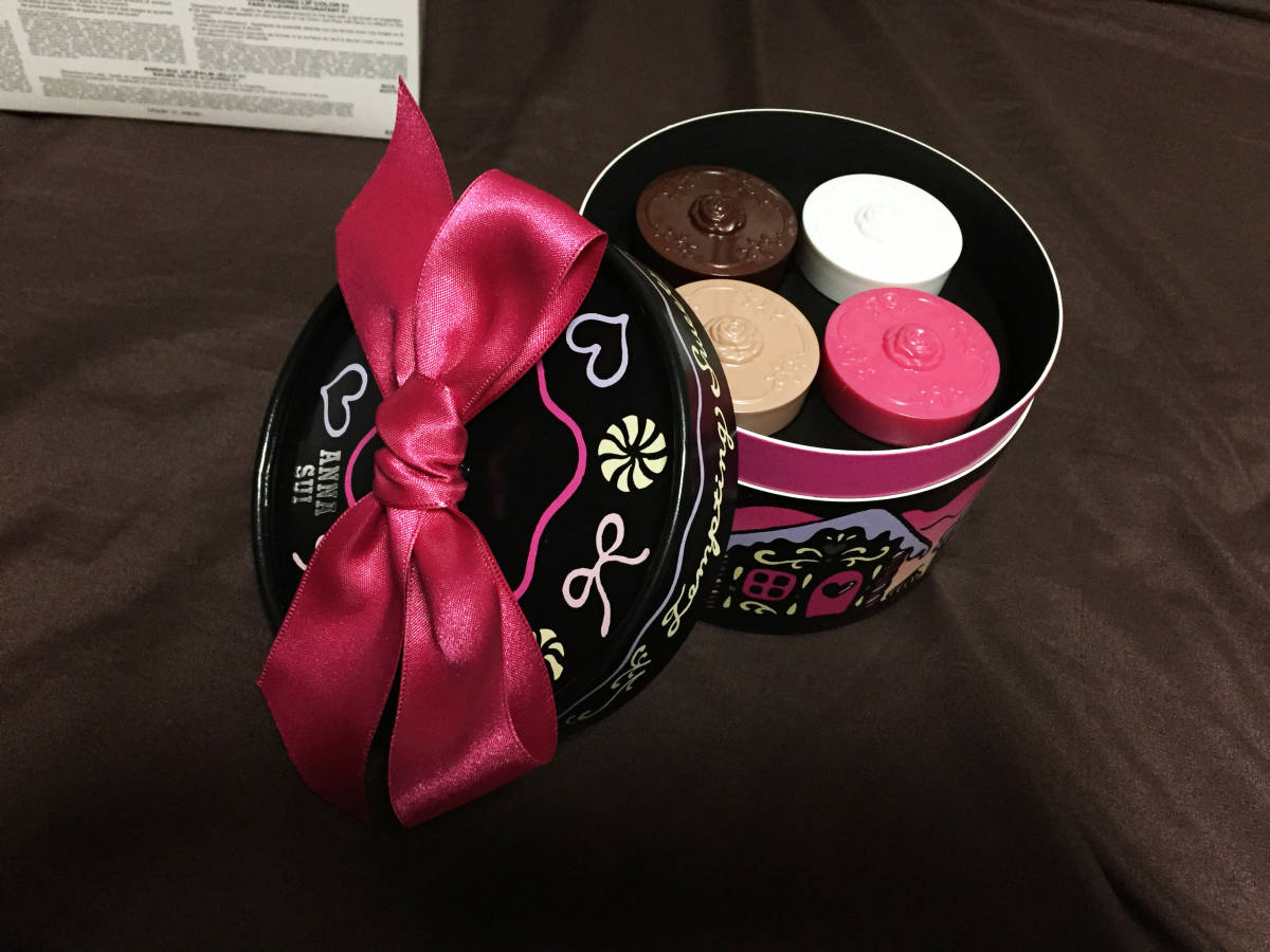 na... rare!? 2014 year limitation * anna sui Hori tei sweets collection #01 BOX& I color & cheeks etc. peak .. san 5 point set * coffret 