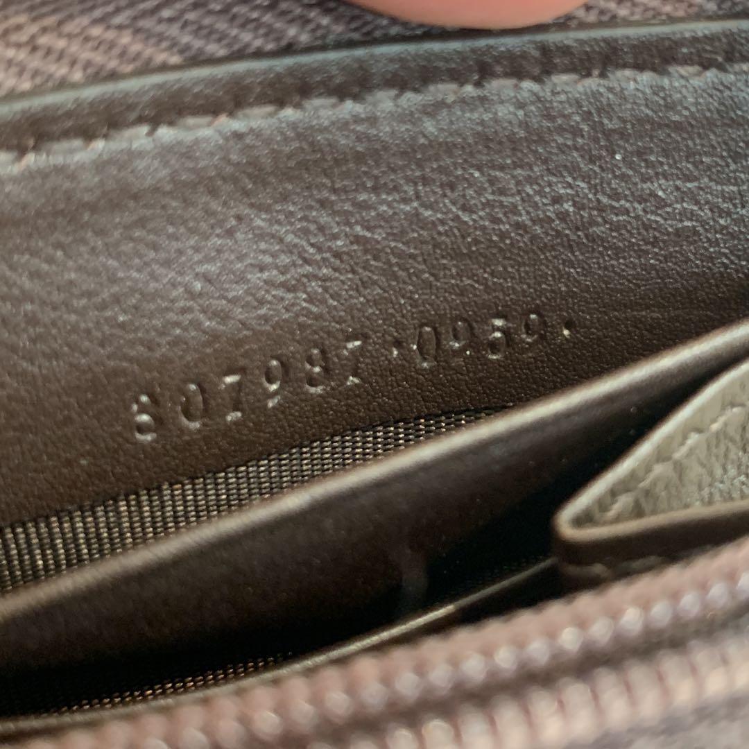 ☆未使用品☆GUCCI グッチシマ ラウンドファスナー長財布 ダーク