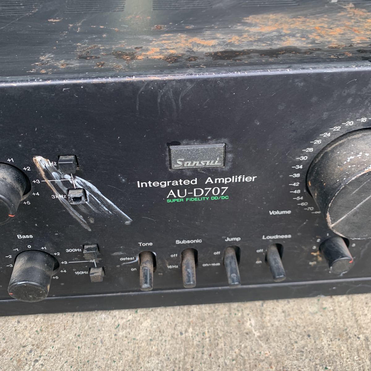 ジャンク 現状品Sansui サンスイ Integrated Amplifier AU-D707 ジャンク 現状品Sansui サンスイ Integrated Amplifier AU-D707