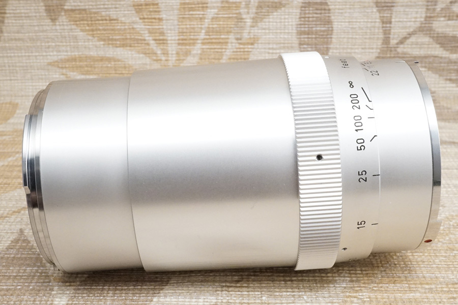 Carl Zeiss (カールツァイス)　旧西ドイツ製中望遠レンズ　CONTAREX版Sonnar 135mm/f4 silver（超美品/整備済）CRX：マウントアダプタ附属_距離環のトルクは普通、人により軽めです。