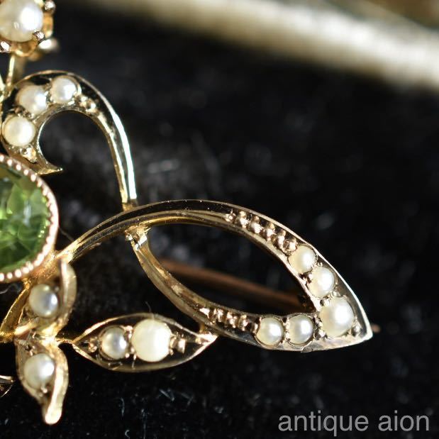  Britain antique 1900 year a-ru Novo -K15 natural peridot . natural si-do pearl. brooch 