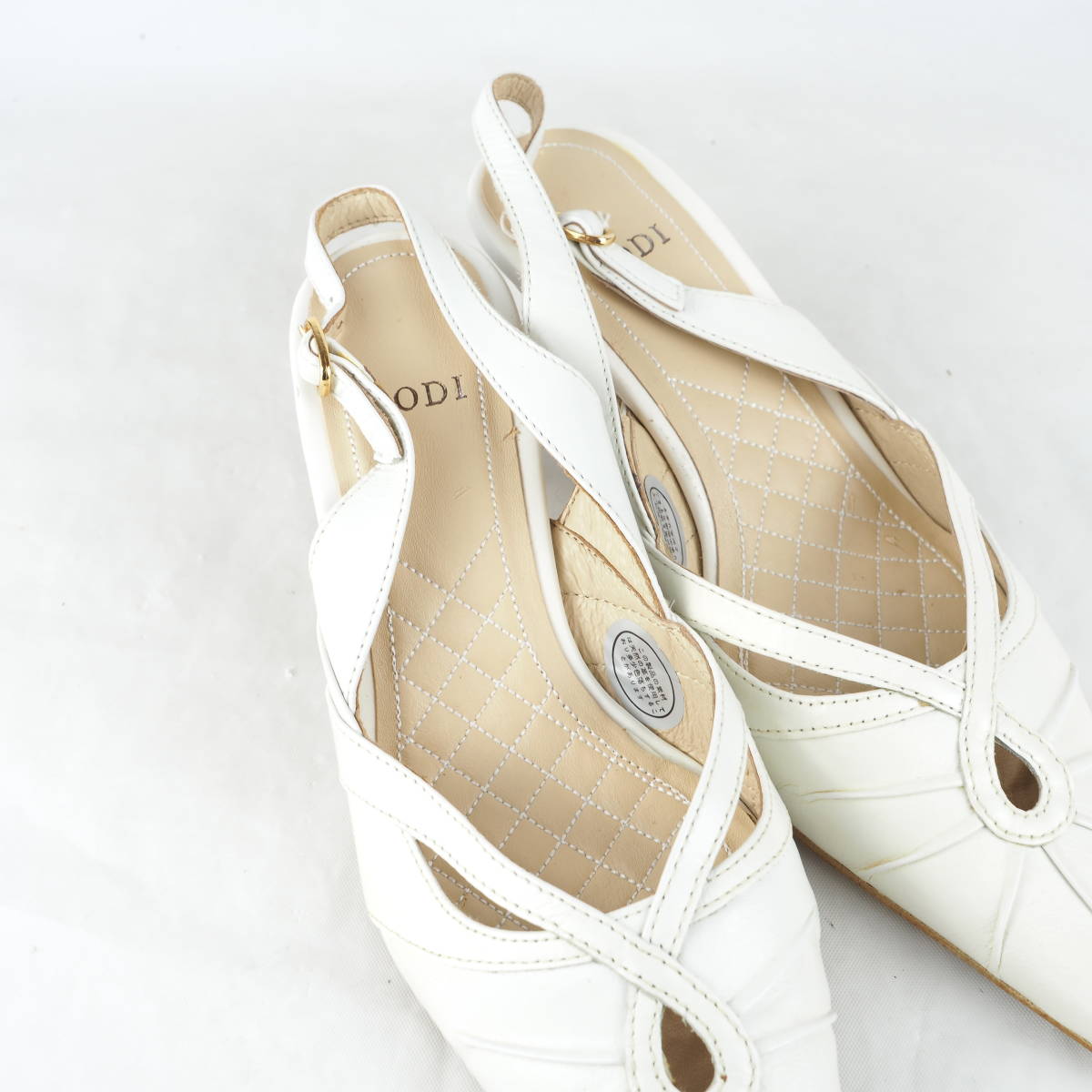 LK8262** beautiful goods *LODI*roti* lady's back strap pumps *23cm* white *