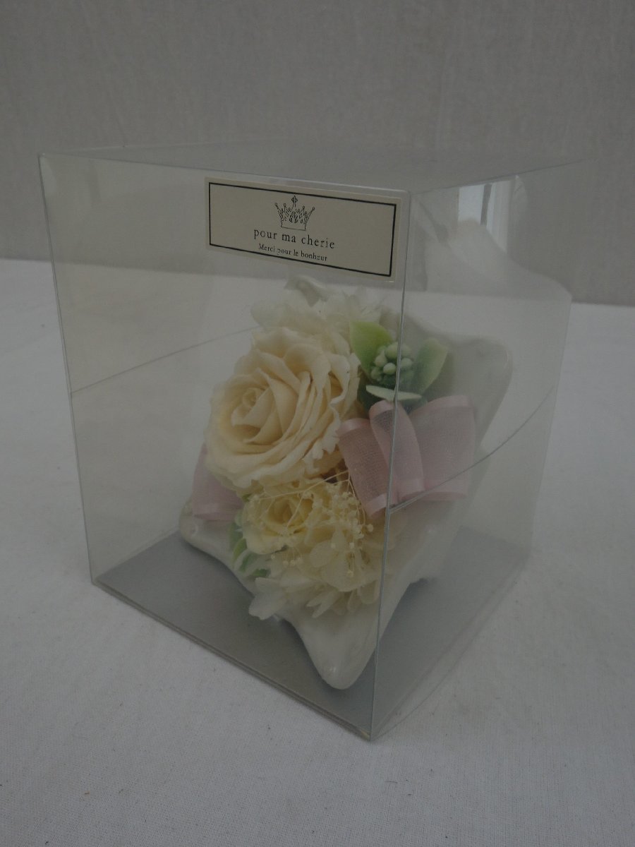  preserved flower flower rose rose white white ribbon interior ornament gift in the case 