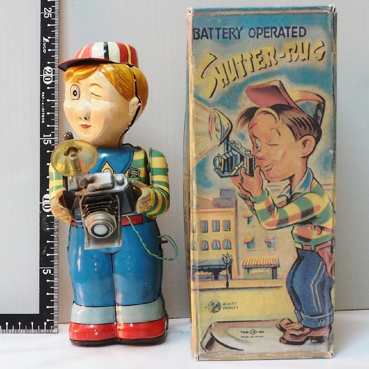 .. toy [SHUTTER-BUG shutter bag camera small . boy operation defect ] that time thing tin plate made doll TIN TOY#TNno blur [ box is copy ]0557