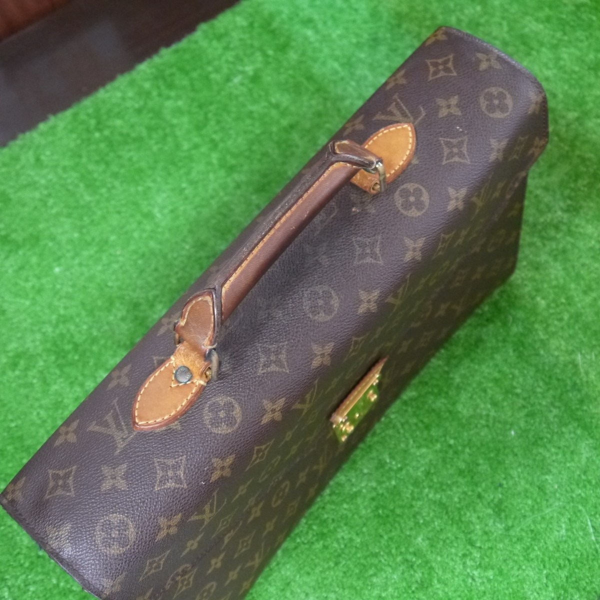 USED品・保管品 Louis Vuitton ルイヴィトン M53331 セルヴィエット