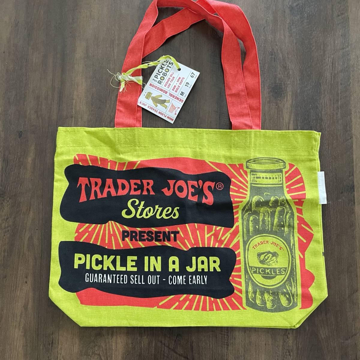 アメリカ・ピクルス＆ハンバーガー柄 ・ TRADER JOE’Sのエコバッグ&紙袋付き