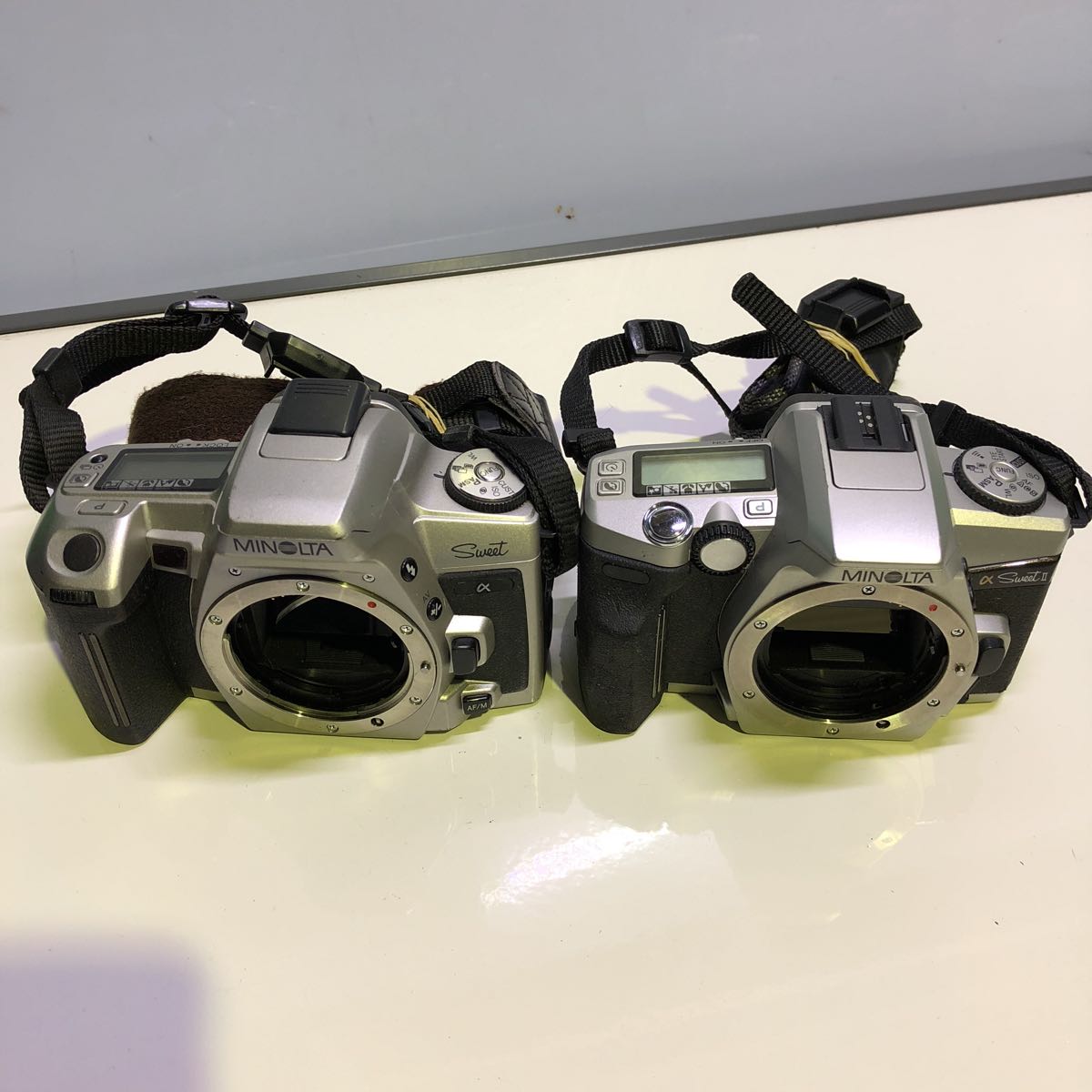 【b1032】MINOLTA 一眼レフカメラ 中古品 まとめて8台 修理ベース 部品どりに / ミノルタ ボディー フィルムカメラ_画像4