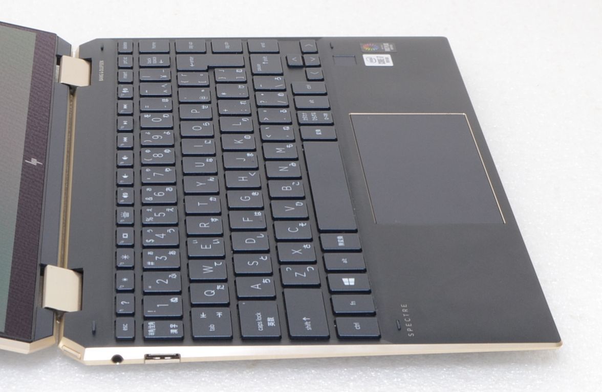 HP Spectre x360 13-aw0161TU Core i7 1065G7 有機EL 4K タッチ HP Spectre x360 13-aw0161TU Core i7 1065G7 有機EL 4K タッチ