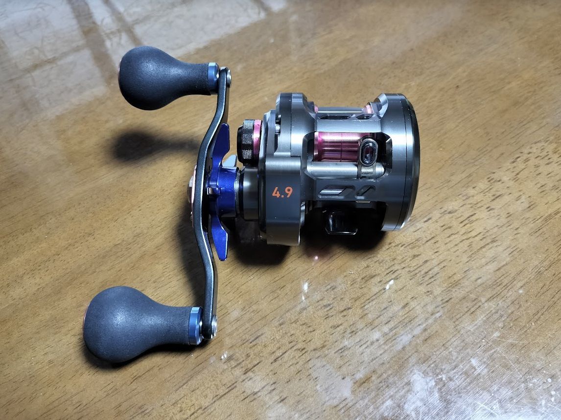 ダイワ ソルティガ DAIWA SALTIGA BJ 100P-RM （右） 美品 商品细节