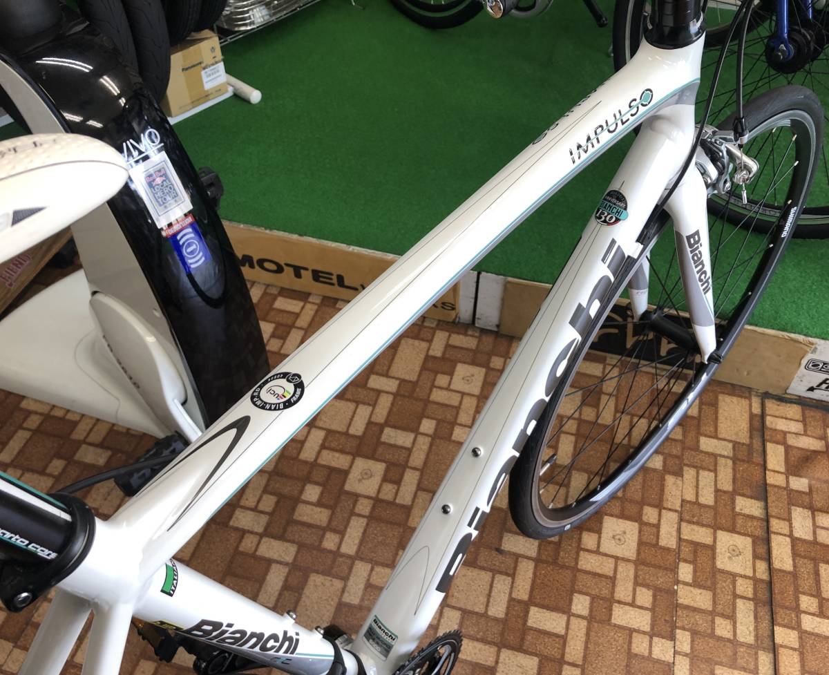極上品!Bianchi IMPULS SHIMANO 105 5800 2 X 10S サイズ 550mm