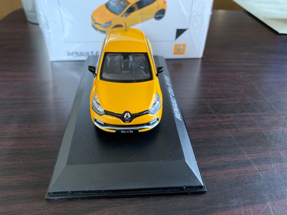 RENAULT Clio Ⅳ RS ノレブ 1/43 ミニカー ルノー ルーテシア RS RENAULT Clio Ⅳ RS ノレブ 1/43 ミニカー ルノー ルーテシア RS