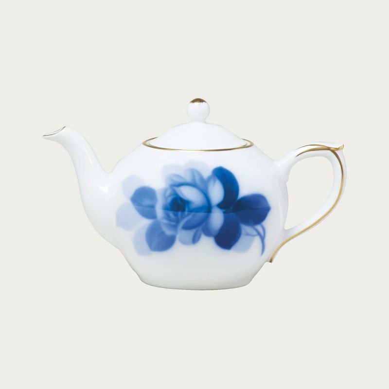 大倉陶園 ☆ブルーローズ・ティーポット☆ 8211/66B 新品 コーヒー 紅茶 茶器 ラテ エスプレッソ ギフト_画像1