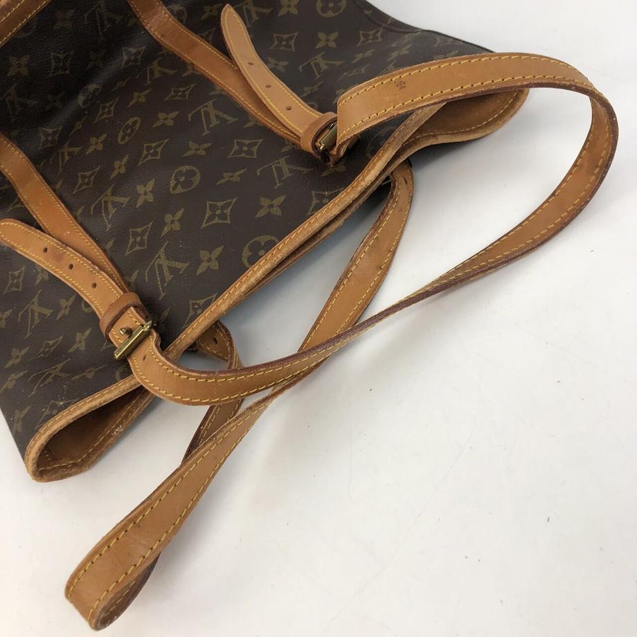 LOUIS VUITTON ルイヴィトン モノグラム バケットGM M42236 トート
