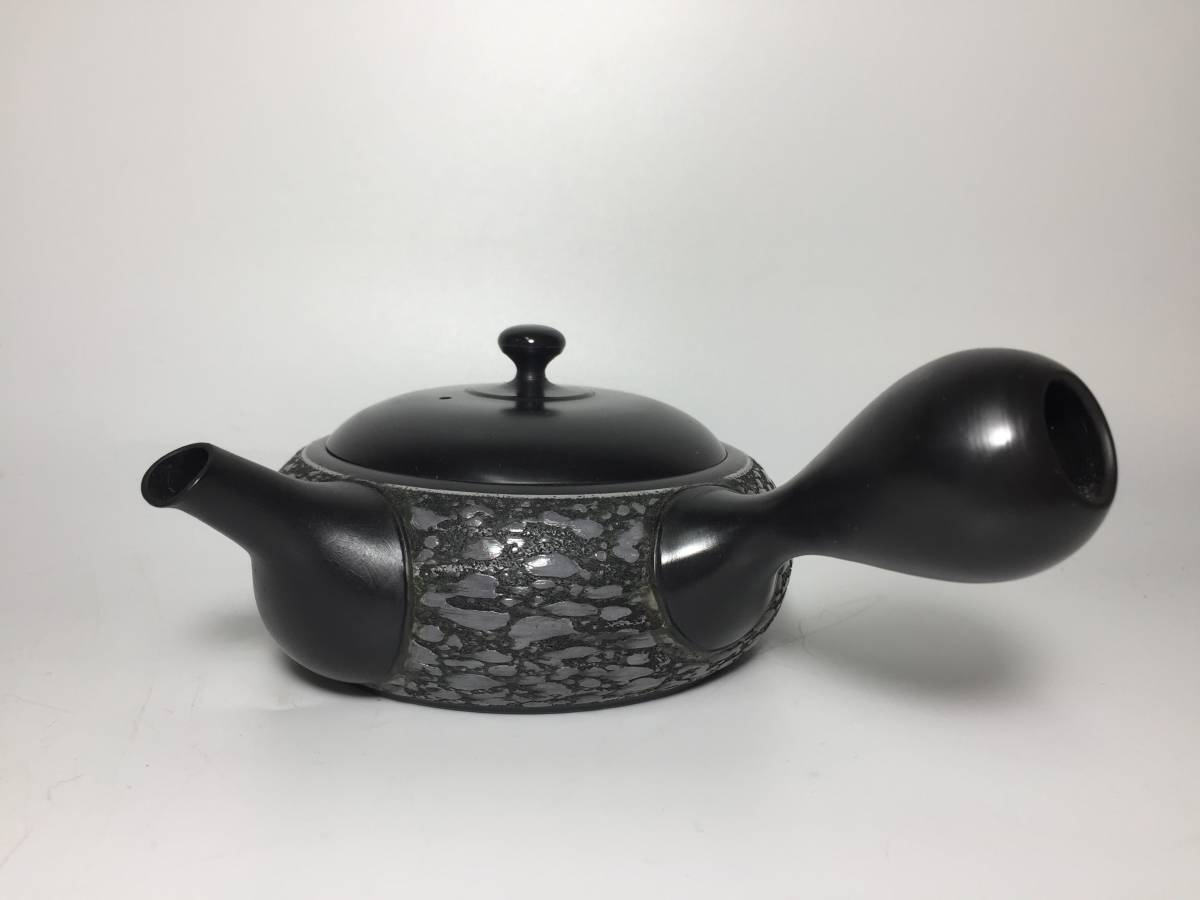 格安得価 ヤフオク! - 常滑焼 桜山造 黒泥 急須 茶道具 mahrstore.com