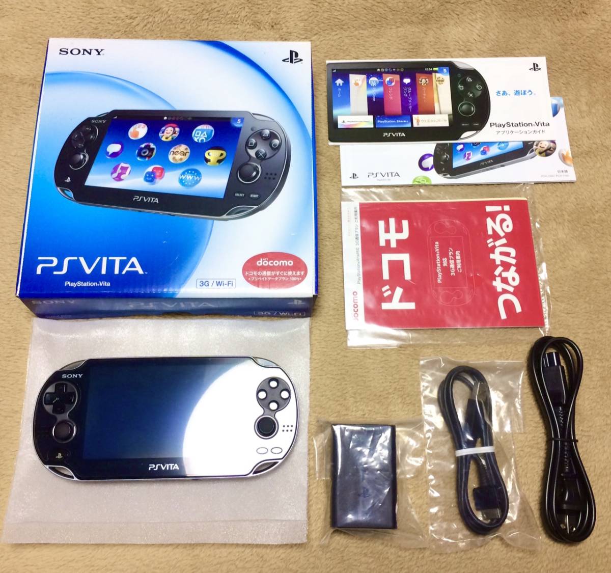 PS Vita 極 付属品完備 PCH-1100AA01 クリスタルブラック 3G/Wi-Fi