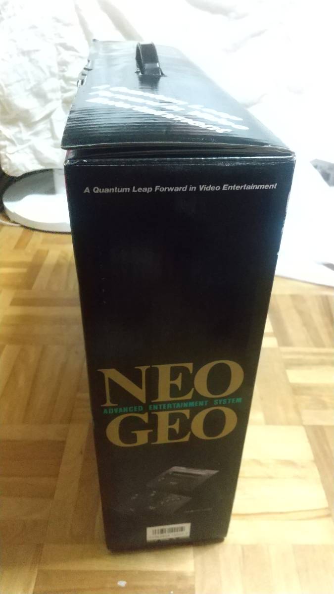 SNK ネオジオ 本体 コントローラー NEO-0 箱 説明書 保証書用紙 SNK ネオジオ 本体 コントローラー NEO-0 箱 説明書 保証書用紙
