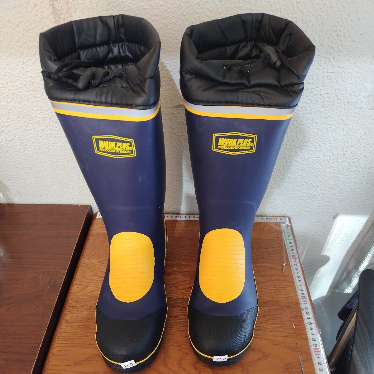 ミドリ安全 防寒用安全長靴 ワークプラスブーツ 防寒 イエロー 27.0cm 1足 777-Y-27 ミドリ安全 防寒用安全長靴 ワークプラスブーツ 防寒 イエロー 27.0cm 1足 777-Y-27
