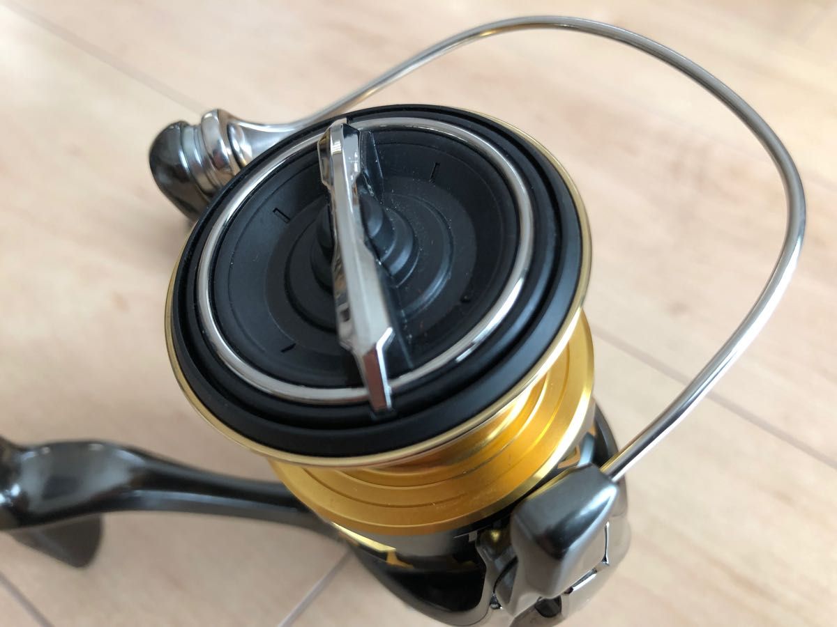 【美品】SHIMANO TWIN POWER C3000XG カスタムハンドル 未使用】【夢屋ハンドルカスタム】SHIMANO シマノ 20ツイン