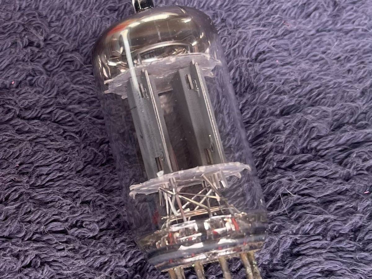 テレフンケンTELEFUNKEN ECC83 12AX7 ダイヤマーク 真空管 1本のみ