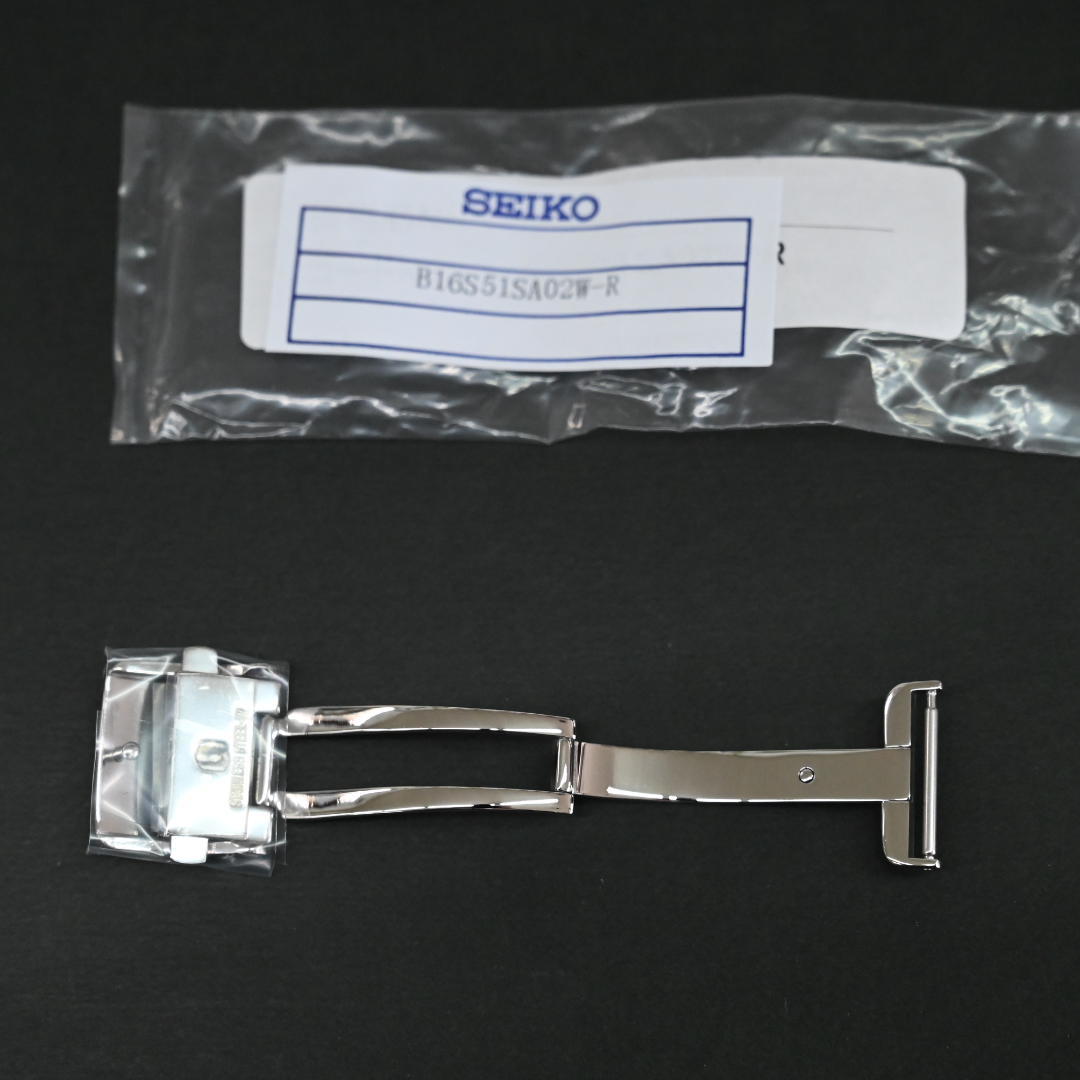 送料無料★新品★SEIKO セイコー Dバックル 18mm ステンレス シルバー 鏡面仕上げ B16S51SA02W-R 純正部品_画像2