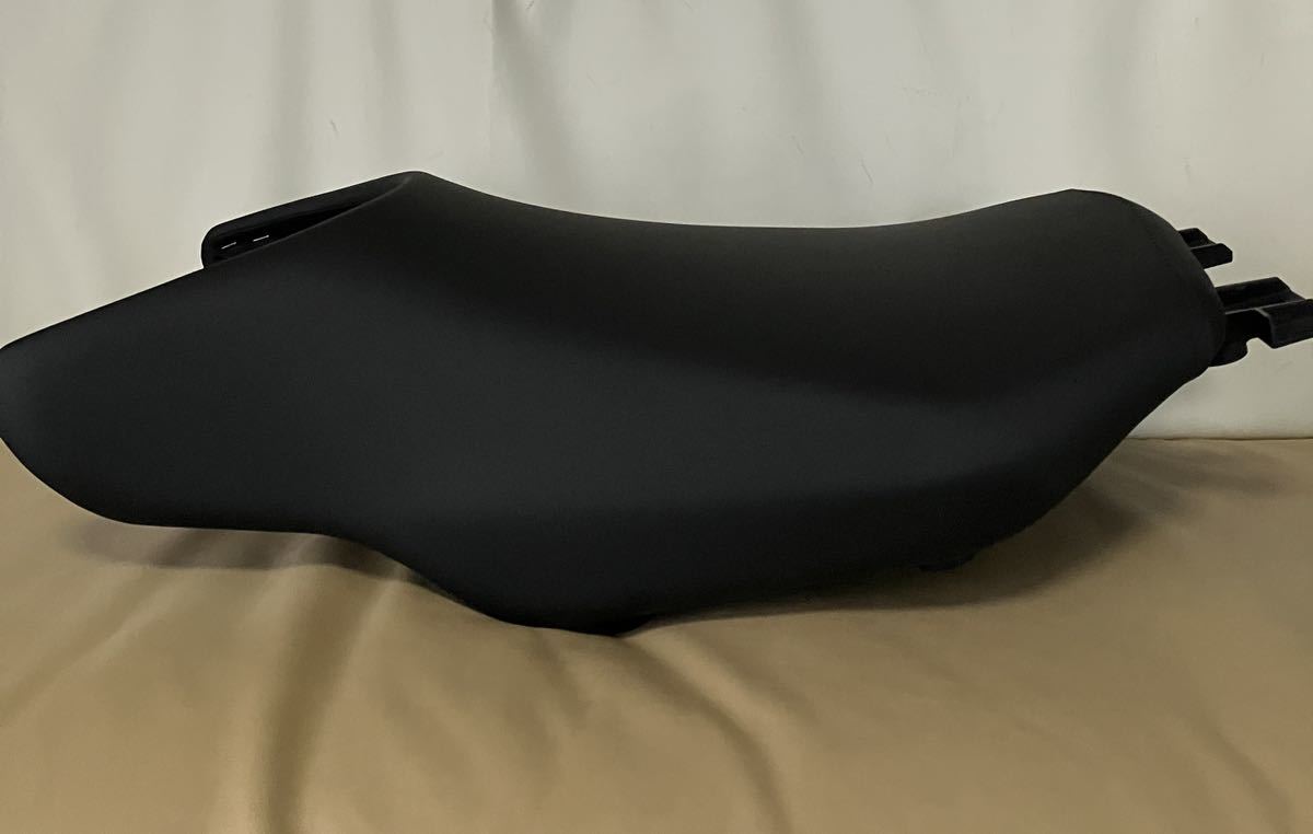 ○BMW R1200RS(R1200R) ハイシート (820mm) ○(BMW用)|売買