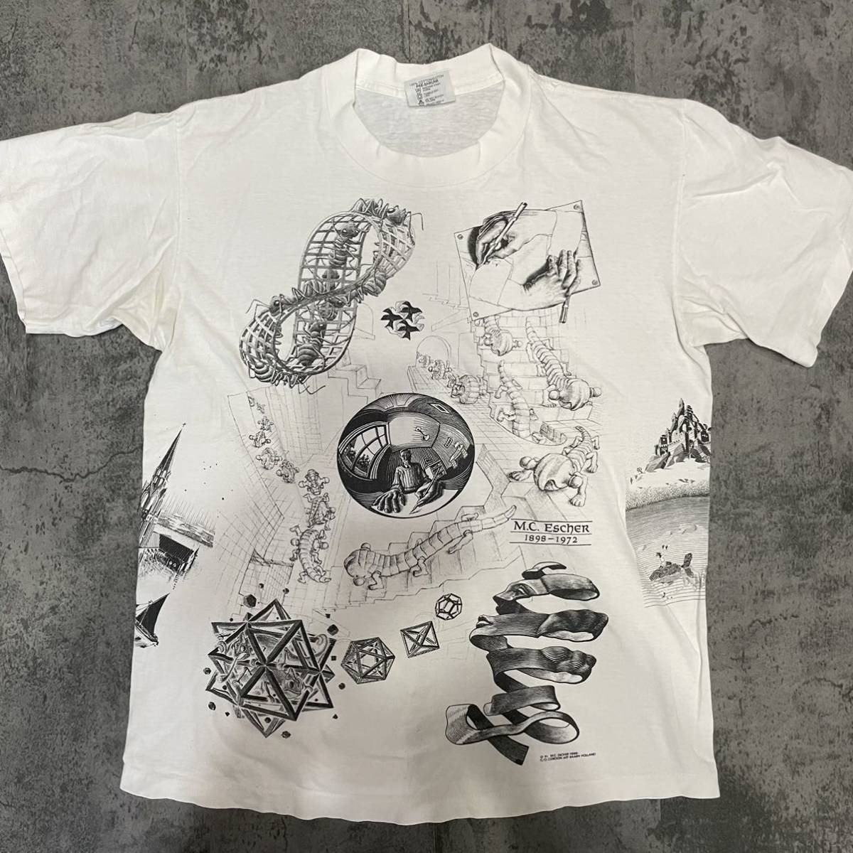 スペシャル 90s アンダジア M.C.Escher エッシャー USA製 美品 ビンテージ エッシャー tシャツ M アート アメリカ製 supreme