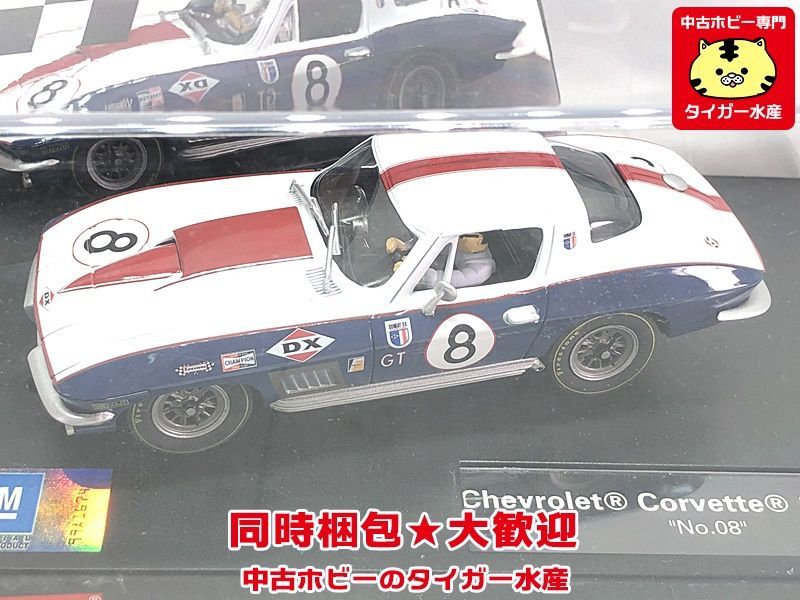 カレラ スロットカー 1/32 シボレー コルベット スティングレイ #8