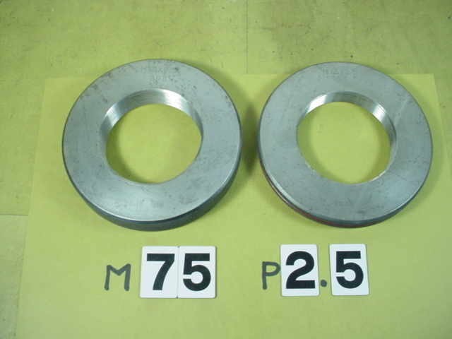 M75*2.5 GR2-IR2 中古品 ミリサイズ ネジゲージ リングゲージ M75*2.5 GR2-IR2 中古品 ミリサイズ ネジゲージ リングゲージ