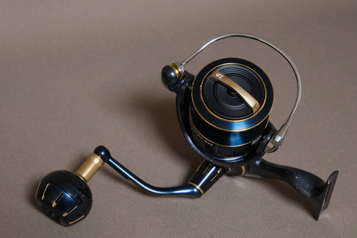 ☆新品同様!ダイワ( DAIWA ) 23 ソルティガ 6000-XH 23 SALTIGA