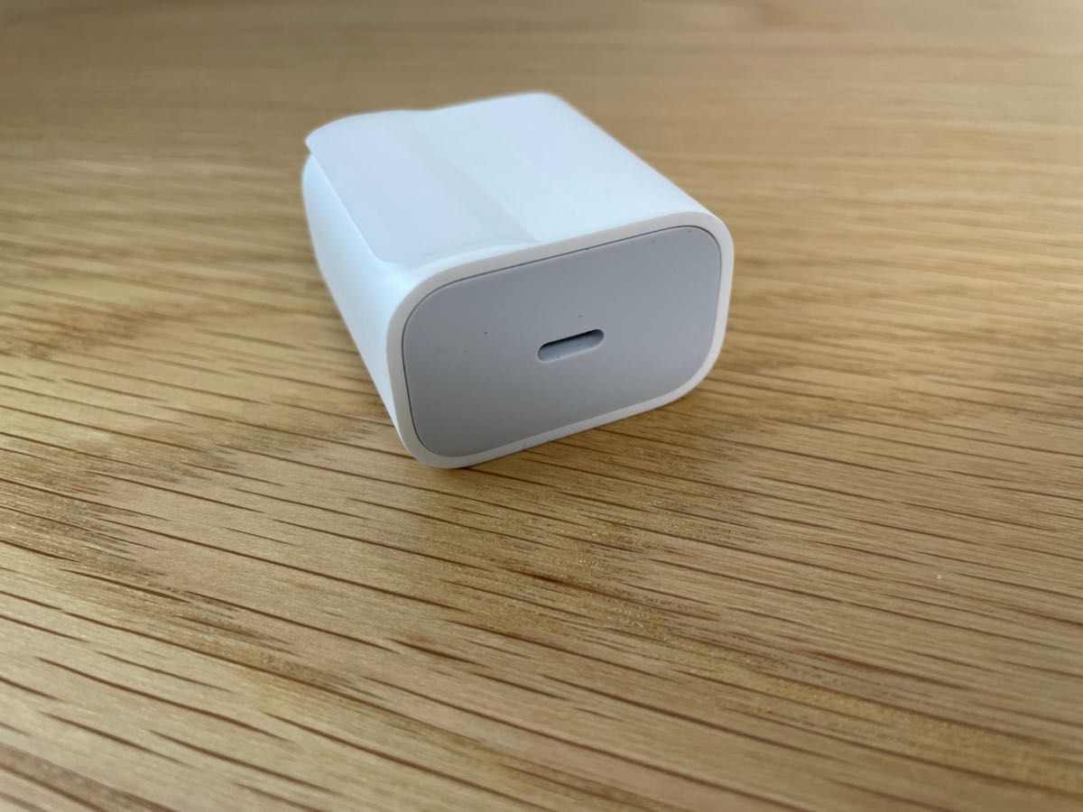 Apple ipad mini6付属品 20W充電アダプタ USB-Cケーブル未使用品 Apple ipad mini6付属品 20W充電アダプタ USB-Cケーブル未使用品