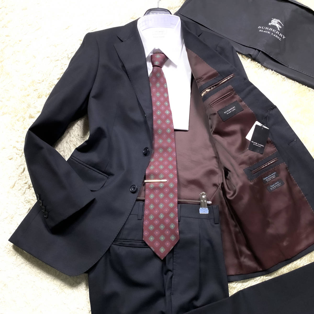 極美品!紅赤BURBERRY BLACKLABEL絶版セットアップスーツ ワインレッド