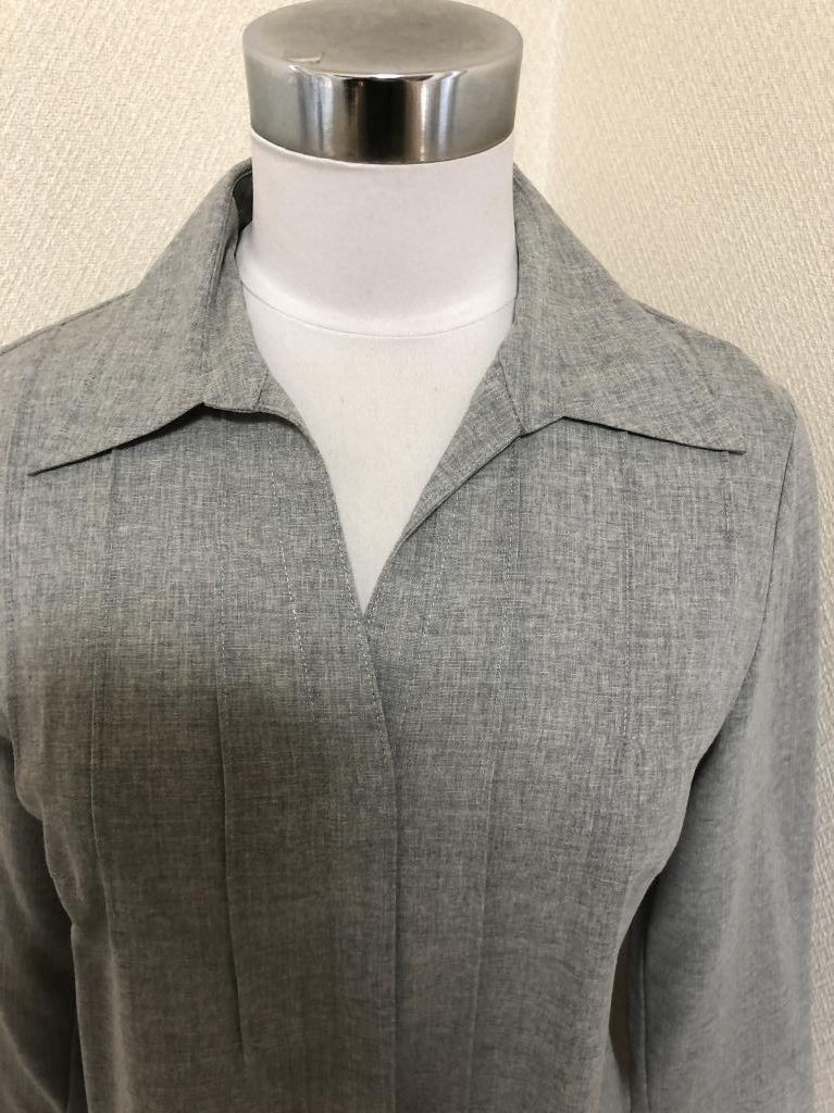 ELLE summer lady's suit blouse skirt setup gray 36 number S small size 