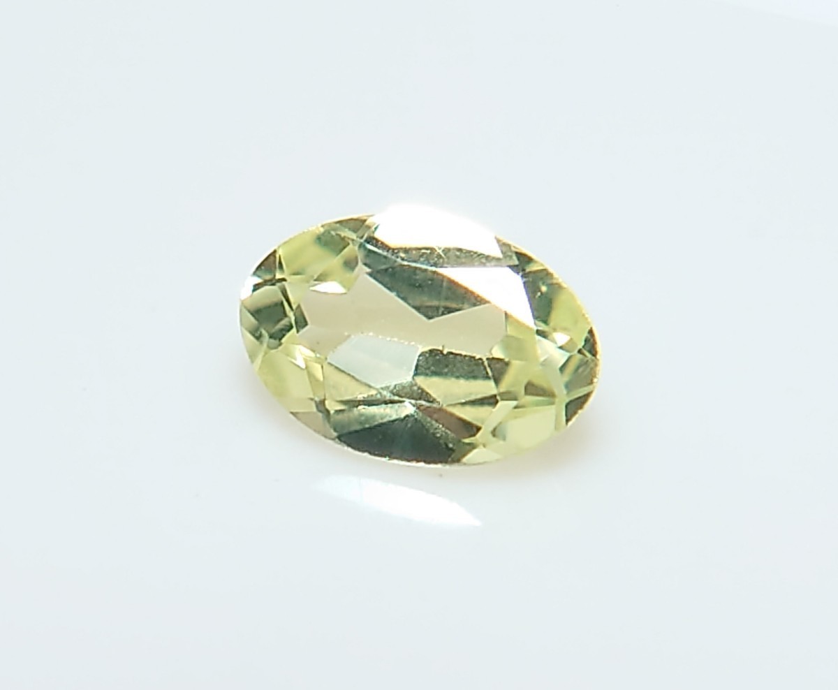 極美品！　イエローサファイア　0.47ct ルース（LA-6238）_画像1