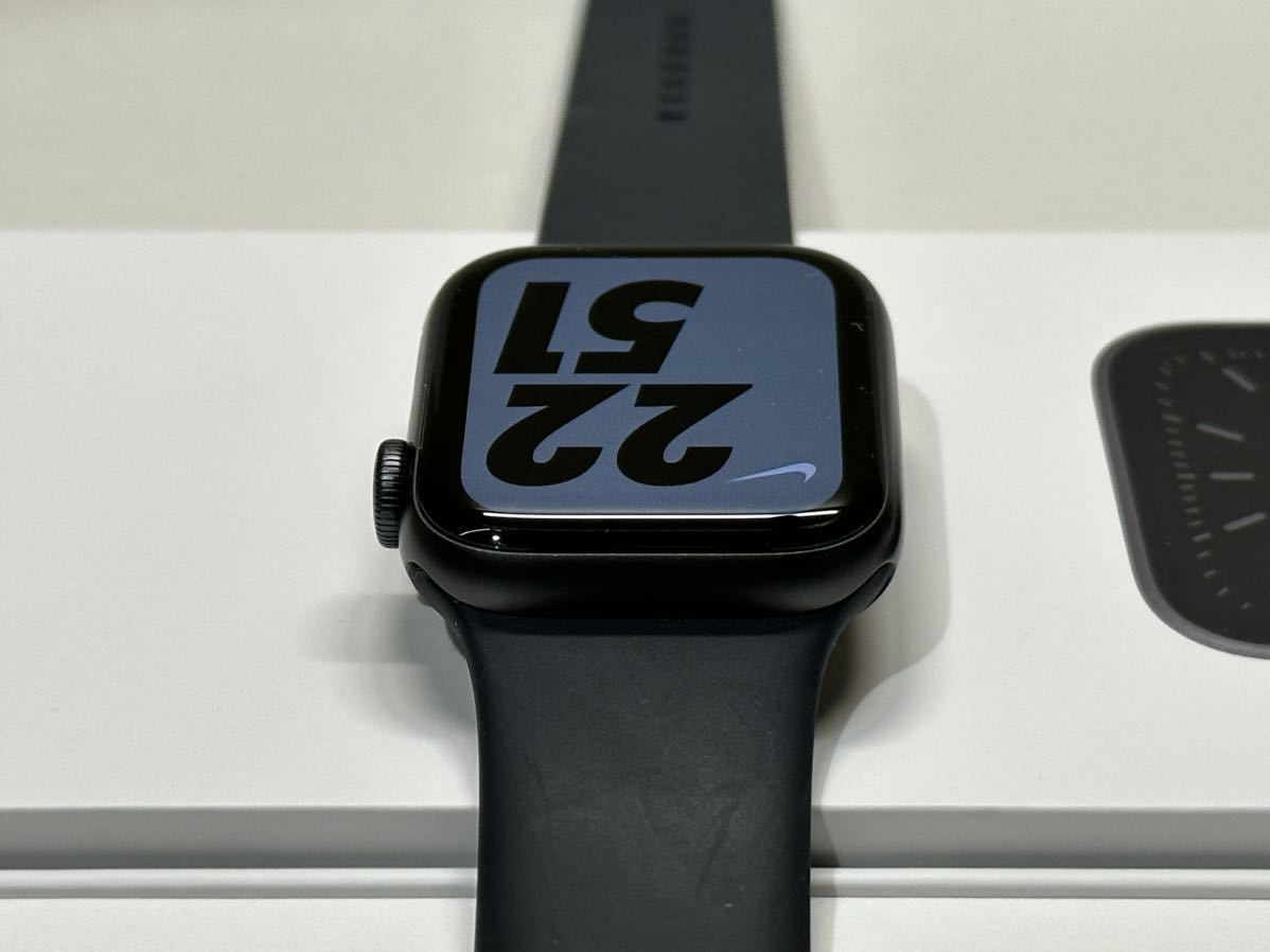 AppleWatch6 40mm アルミニウム GPSモデル スペースグレー-