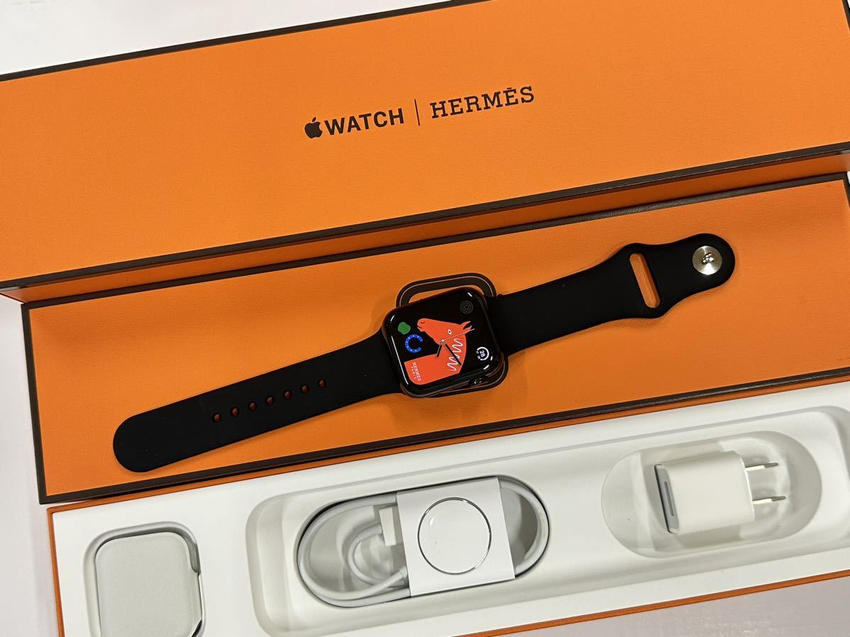 ☆即決 美品 ケア+ Apple Watch series6 HERMES 40mm ブラック