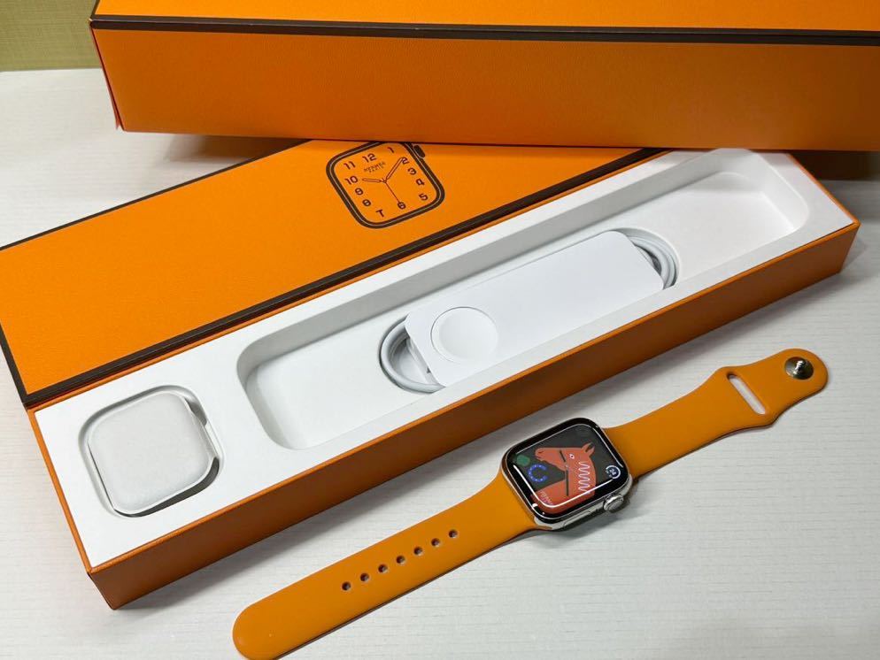 特価日本製 Apple Watch - Apple Watch 7 Hermès 41mm シルバー