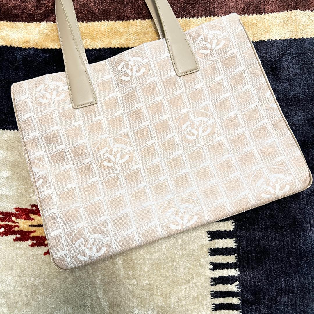 超美品】CHANEL シャネル ニュートラベルライン・トートMM | inmano
