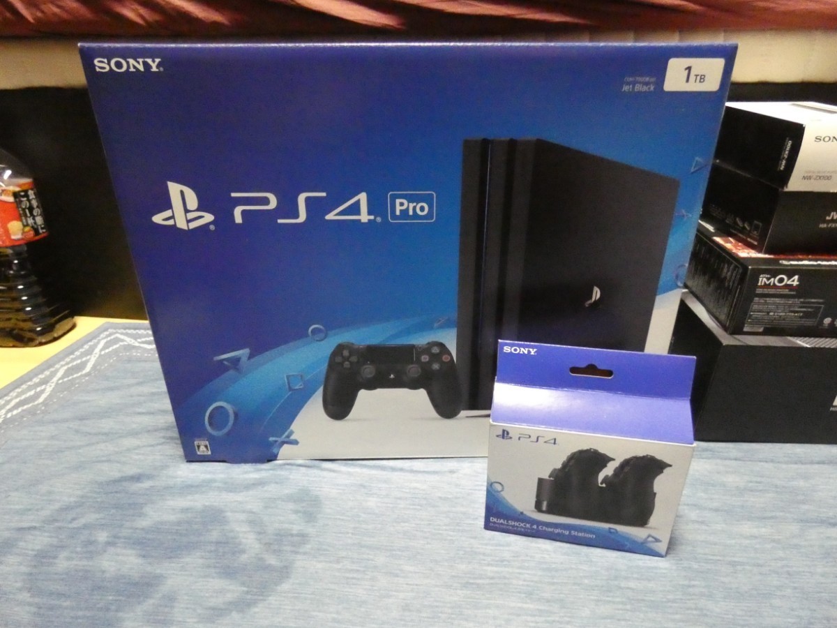 PS4 PRO 1TB FW6.20 FW9.00以下 封印有り 希少な日本製 コントローラー