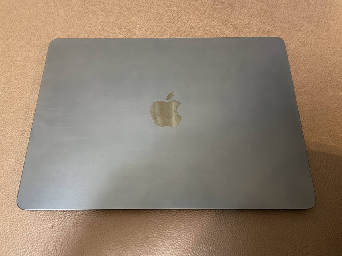 1円~ Apple MacBook Air M2,2022 A2681 中古ジャンク品 部品取り